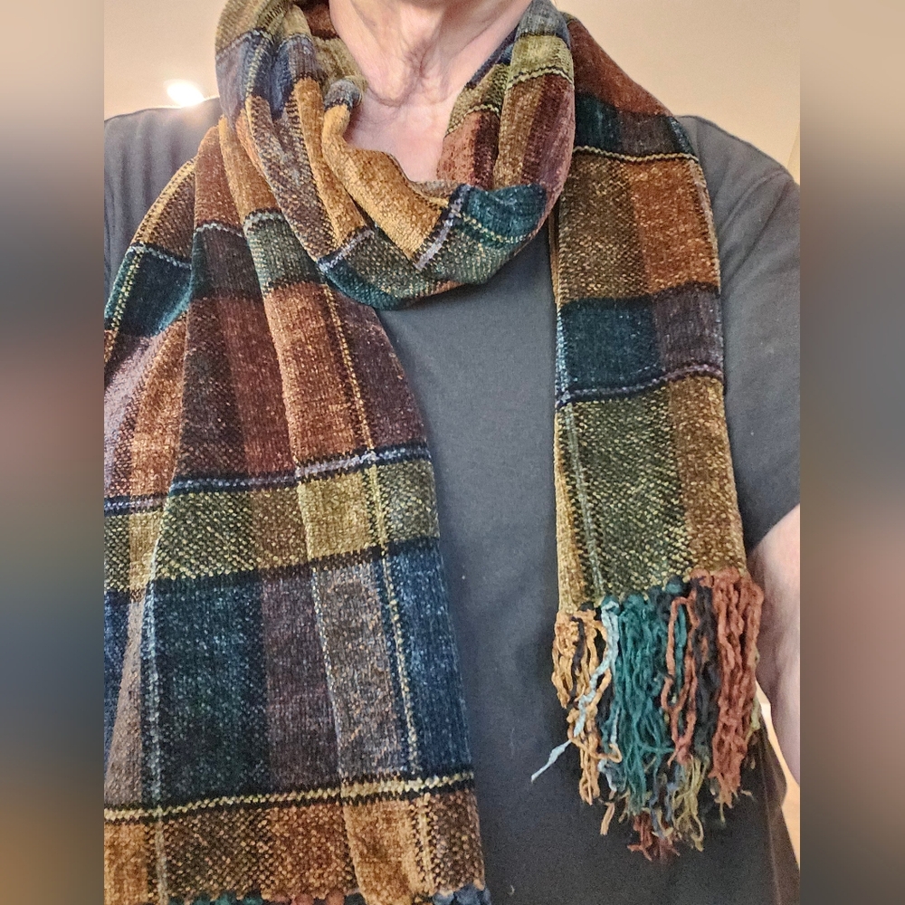 Plaid Multicolor Chenille Scarf